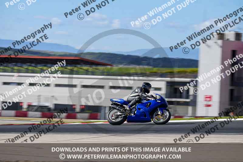 Circuito de Navarra;Spain;event digital images;motorbikes;no limits;peter wileman photography;trackday;trackday digital images